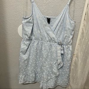 Cute Floral Romper NWT